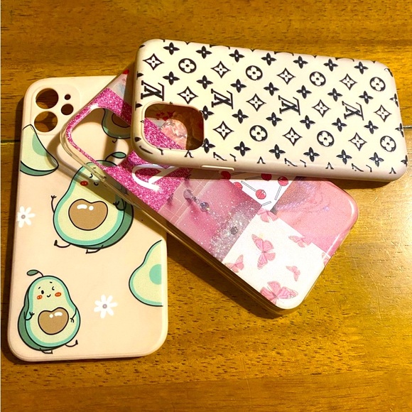 Phone case bundle - Picture 1 of 3